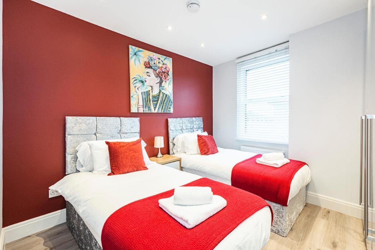 Apartamento Cozy And Serene Brand-New Flat In Kilburn, Londres Exterior foto